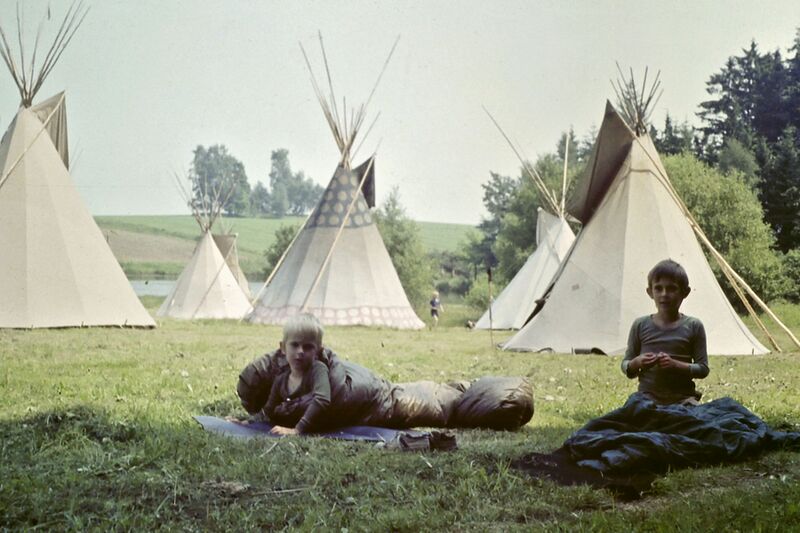 Soubor:Netopýr 1990.jpg